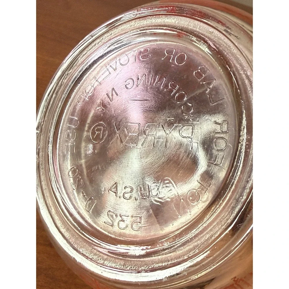 Vintage Pyrex 4 Cups D-Handle Liquid Measuring Cup #532 1 Quart USA